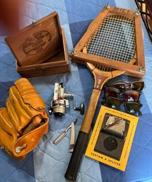 Mens 9 Piece Vintage Lot Includes Tennis Racket And Baseball Mitt - Mb12