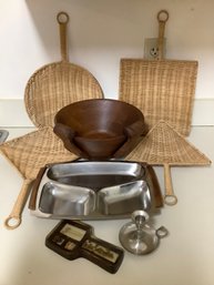 Wonderful Wooden Salad Bowl With Hanging Salad Forks, Serving Tray & More - K