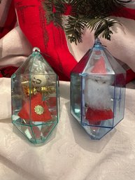 Pair Of Vintage Jewel Brite Plastic Diorama Santa And Mrs Clause Ornaments - 21