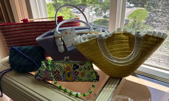 Super Cute Colorful Straw Or Beaded Hand Bags Some New With Tags - B18