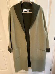 Pretty Two Tone Green Long Sweater Size Medium