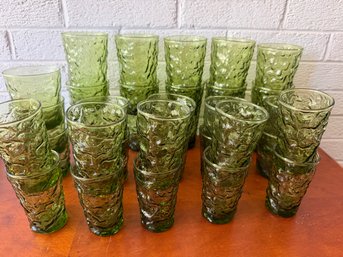 31 Vintage 1960s Anchor Hocking Milano Avocado Green Nubby Pressed Glasses - #162