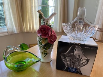 3 Piece Lot - Tall Hand Painted Italian Vase With Coordinating Glass Candy Dishes - K15