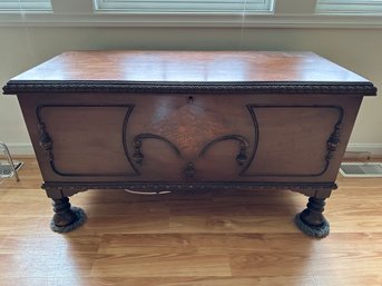 Vintage Cedar Lined Chest With Original Key - Bb2