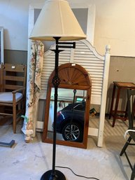 Black Scrolled Detailed Floor Lamp With Swinging Arm - G15