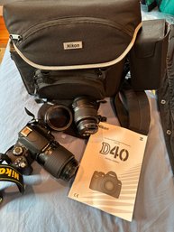 NIkon D40 Digital Camera With Extra Lens And Case