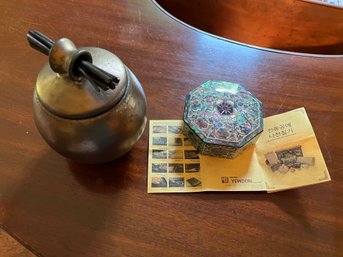 Yewoori Inlaid Trinket Box And Hand Crafted Pottery Pot -LR28