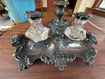 Art Nouveau Inkwell Set -front Sit/bed3