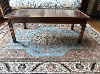 1950's Leather Top Coffee Table -front Sit/bed6