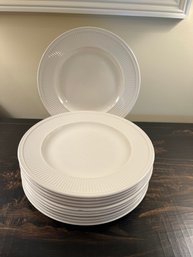 11 Ivory Wedgewood Windsor Plates - Lv14