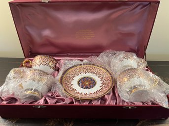 Pipatana Bencharong Hand Painted 18k Gold Trimmed Tea Set For Four From Thailand  - Lr20