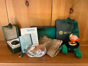 Galway Irish Crystal Paperweight And Anna Lee Leprechaun And More - Lv23
