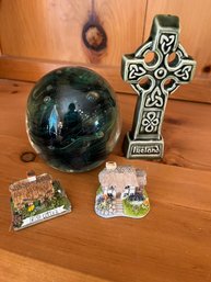 Irish Crystal Paperweight By Kerry Glass And 3 Small Figurines From Ireland  - Lv24