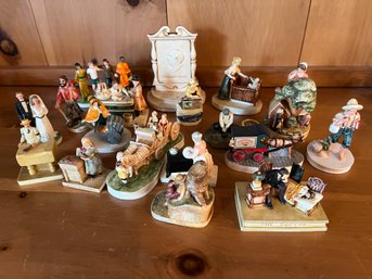 Sebastian Miniatures - Collectors Lot Of 19 Handcrafted Miniatures -LR42