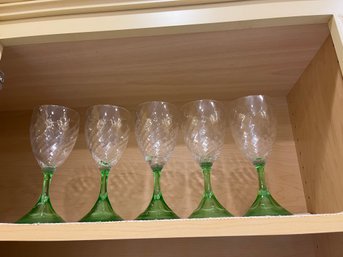 5 Optic Swirl Wine Green Stemmed Glasses - K1