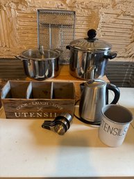 Kitchen Lot Hamilton Beach/Farberware .. Really Good Condition