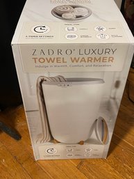 Brand New Zadro Towel Warmer