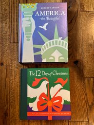2 Pretty Pop Up Books: America The Beautiful & 12 Days Of Christmas - O10