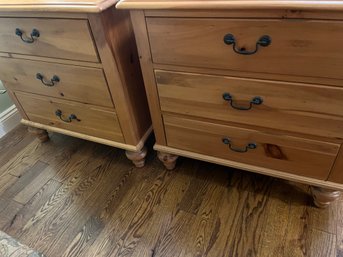 Pair Of Knotty Pine Matching Pennsylvania House Night Stands - Bd2