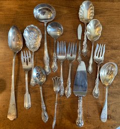 Large Serving Utensil Lot - S11