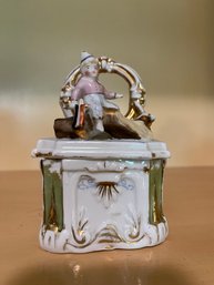 Antique Victorian Conta Boehme Porcelain Fairing Trinket Box Dutch Boy W/flag - Bd10