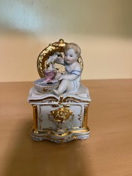 Antique Victorian Conta Boehme Porcelain Fairing Box Girl With Doll - Bd11