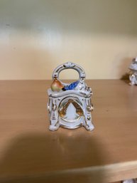 Antique Victorian Conta Boehme Porcelain Fairing Box W/ Grapes And Pear - Bd13