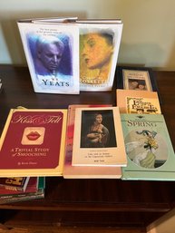 Book Lot Of 8 Books Includes Kiss And Tell - Bd25