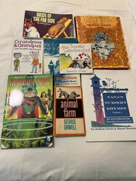 Lot Of 8 Children's Books Includes Grandma And Grandpa - Bc27