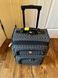 Pegasus Carryon Suitcase On Wheels - FF19
