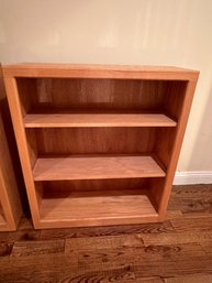 Single Bookcase - UH2