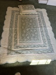 Hand Stitched Twin Quilt In Various Shades Of Green And Cream - BD2i
