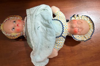 Vintage Topsy Turvy Awake And Asleep Sweet Knickerbocker Doll- BD2j