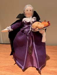 Silhouette Spindle Collectable Doll -C2