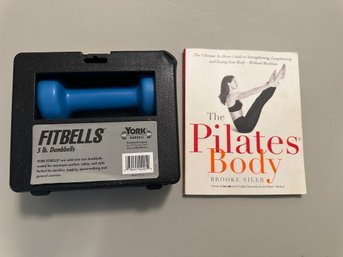 5 Lb Weights In Case With Pilates Book - BD3j