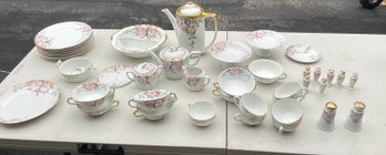 Noritake Azalea China, A Vintage Pattern Produced Between 1916 And 1930 In Japan