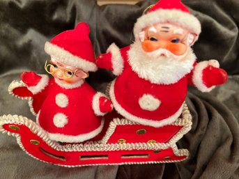 Vintage Santa And Mrs. Santa On Sleigh -p16