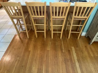 4 Wooden Stools With Rush Seats Made In Italy - K