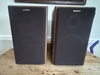Sony SS-U319 Speakers .. Vintage