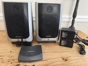 BROOKSTONE Wireless Speakers/wireless Transmitter. Great Condition