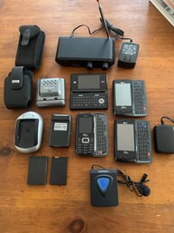 Electronics From The Office: Radio Shack, LG Cellphones, Chargers,carriers, Wireless Microphone Receiver