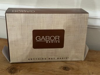 Gabor Basics . Light Brown Wig . New In Box W/accessories