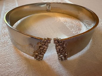 Bcbg Maxazria Wide Collar Necklace With Crystal Details..10