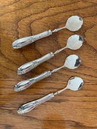 4 Italian Utensils - D15