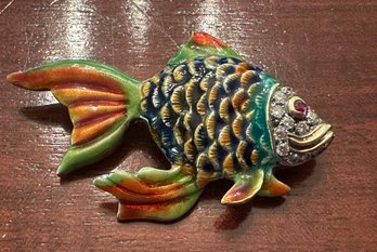 14k 585 Yellow Gold Diamond Face Fish With Ruby Eye Pin/Pendant & Trombone Clasp - J3