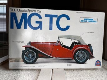 MG TC Classic Sports Car Model SEALED Anmark Adult Hobbies