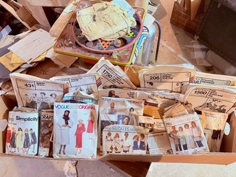 Simplicity Patterns, Clothing And Craft 1970-90's