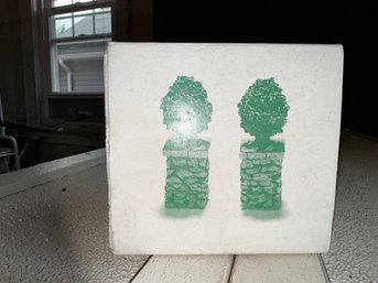 Villade Stone Corner Posts With Holly Tree Dept 56