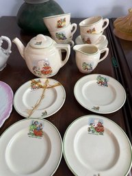 Group Of English Children's Tea Set Little Miss Muffet