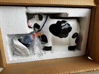 Cow Cookie Jar With Bird On Head!